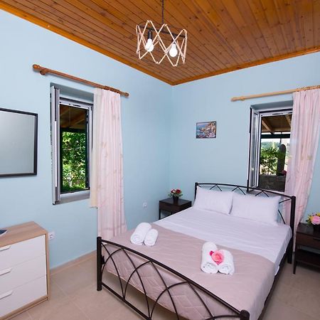 Πέτρινο Σπίτι Hotel Lazaráta Екстериор снимка